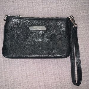 Michael kors wristlet black